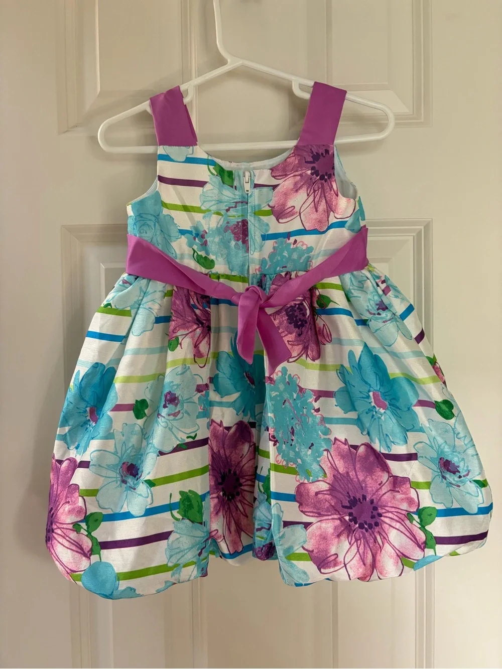 Jessica Ann sleeveless fit
